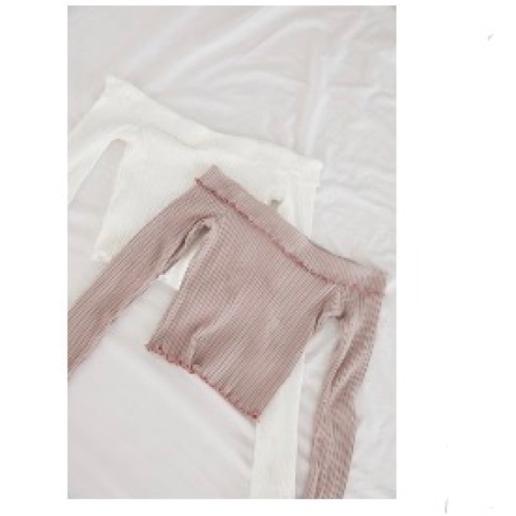 Project Social T Off The Shoulder Top - Picture 4 of 4